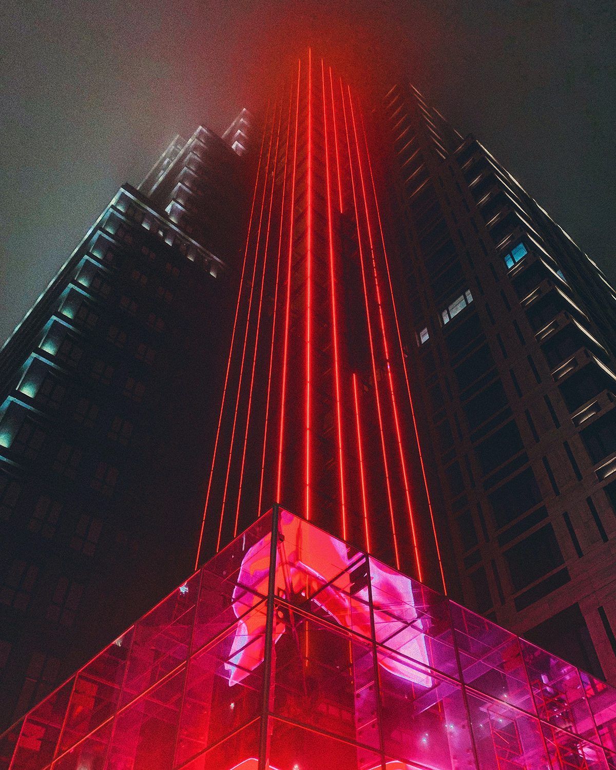 Your Narrative Edge brand photography: redBuilding